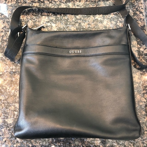 guess large crossbody bag